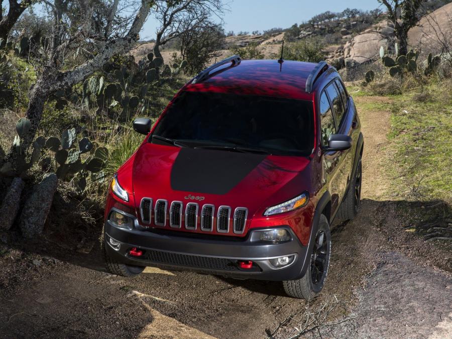  Jeep Cherokee Trailhawk 2013 года  (фото 15 из 31)